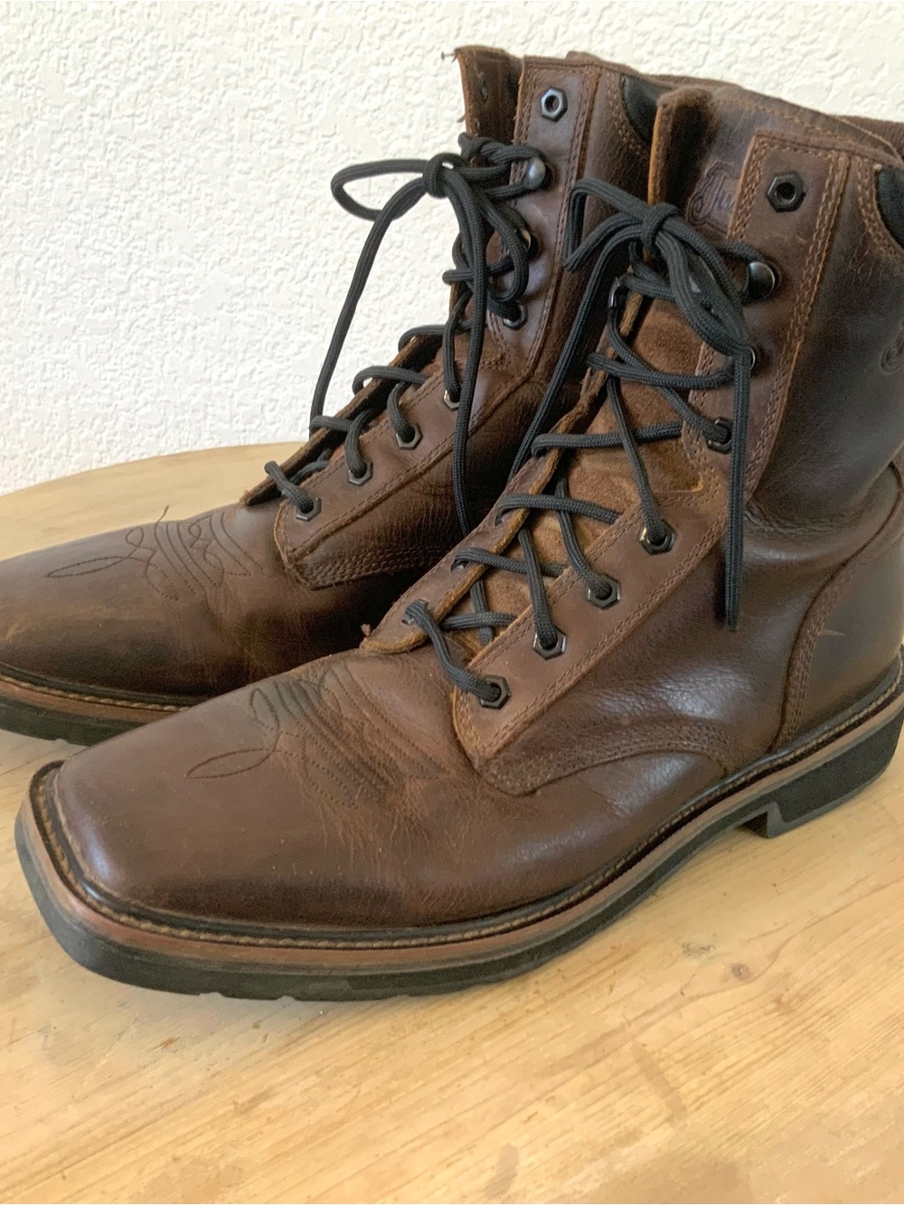 Justin Boots Brown Leather Lace-Up Work Boots with Black Laces